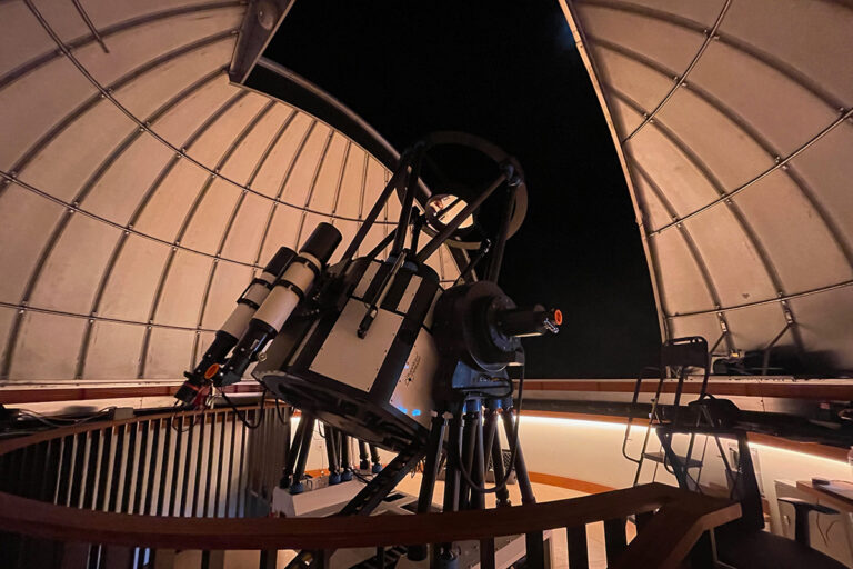 Pulama Lanai PlaneWave PW1000 1-meter telescope system